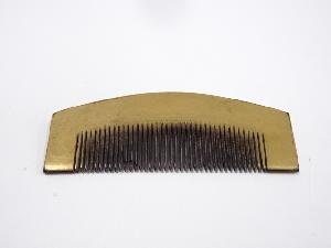 本鼈甲製　金蒔絵花鳥文櫛（9g）　□z